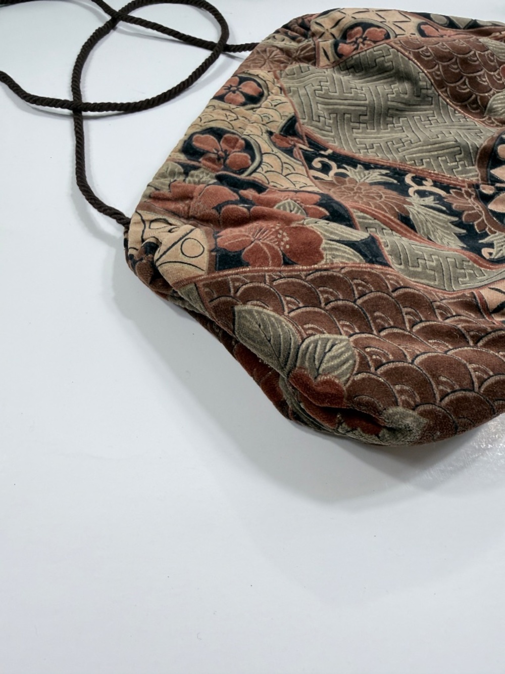 Tapestry Bag - Picture 2 of 4